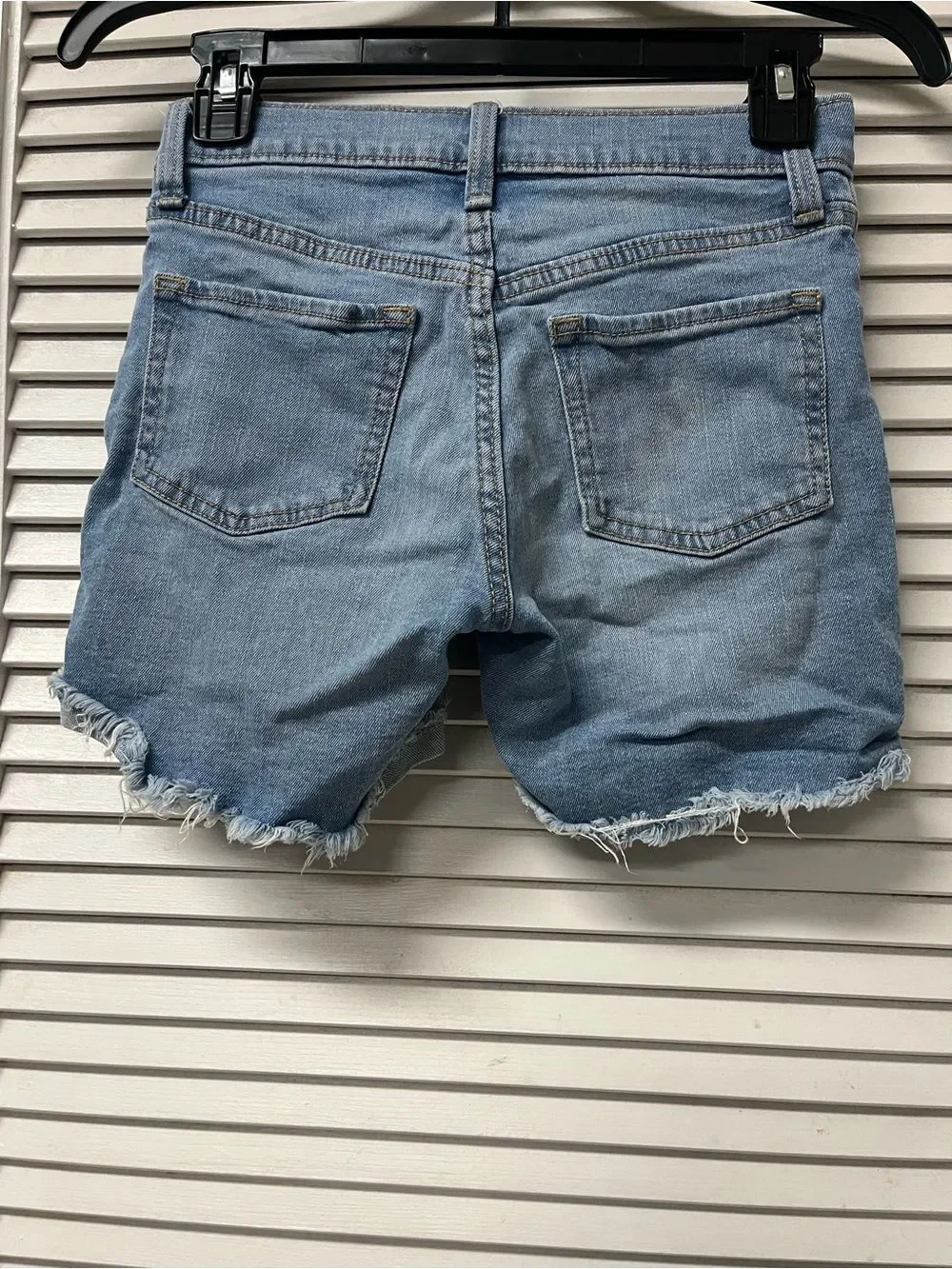Old Navy Light Blue Distressed Denim Shorts Sz 10 kids high rise